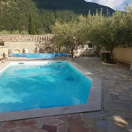 Maison Des Clos